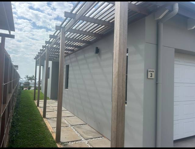 2 BEDROOM HOUSE FOR SALE IN SHAKAS ROCK